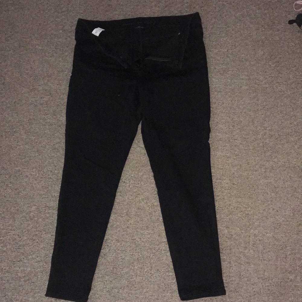 American Eagle black jeggings!
